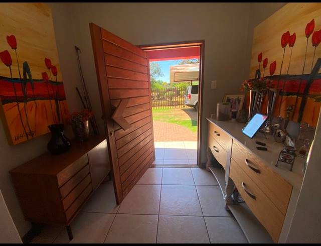 4 BEDROOM HOUSE FOR SALE IN AERORAND